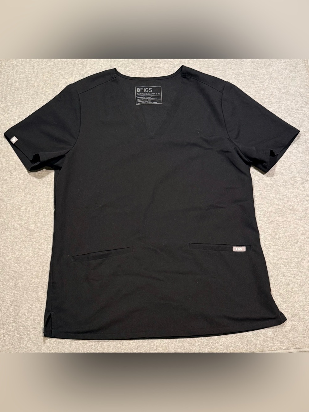 Figs Women’s Casma Black Short Sleeve Medical Top